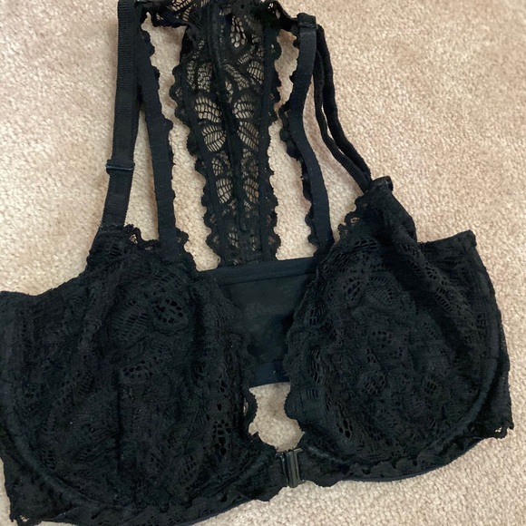 Pink bra - Picture 2 of 5